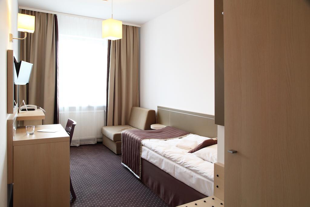 Arche Hotel Siedlce Room photo